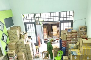 查獲來源不詳月餅