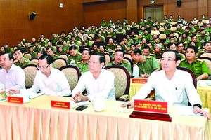 南部７省市公安配合減少交界罪犯