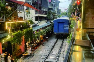 撤銷鐵路咖啡經營戶執照