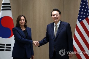 圖源：韓聯社總統室通信記者。