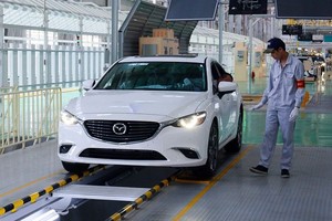 自今年十月八日起，汽車檢測服務費每輛每次上調一萬元。