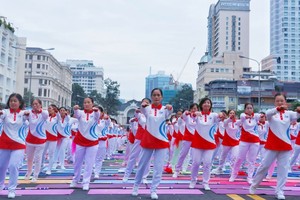 逾 3000 高齡人參加養生瑜伽體操展演