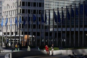 （示意圖：互聯網）