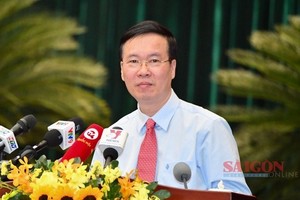 党中央政治局委员、党中央书记处常务书记武文赏。