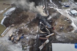 美“毒火车”事件造成近 4.4 万只动物死亡