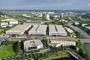 市高科技园区（守德市）一角。