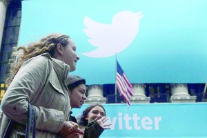 推特取消不付费账号蓝标认证