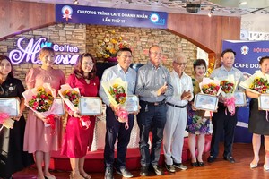 第十一郡商会接纳7家新会员。