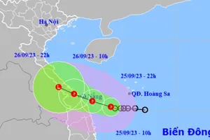 热带低气压距广义约180公里
