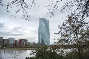 这是2023年12月14日在德国法兰克福拍摄的欧洲央行大楼。(新华社)