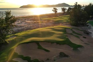 越南中部成高尔夫球运动理想地点