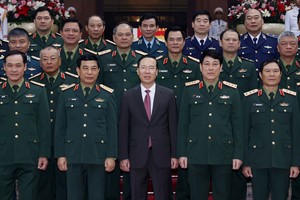 国家主席出席 2023 年全军军政会议