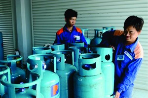 瓦斯公司运输产品。