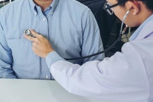 定期做体检有助及早发现及预防潜在的健康问题。