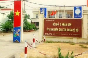 Trụ sở UBND thị trấn Cờ Đỏ nơi diễn ra tiệc nhậu. Ảnh: TUẤN QUANG