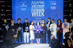 Gần 20 nhà thiết kế - thương hiệu thời trang sẽ tham gia Aquafina Vietnam International Fashion Week 2020