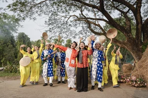 NSND Bạch Tuyết kết hợp ca sĩ Hồ Phi Nal tung ca khúc tết