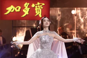 Dừng chân ở Top 3 “Sing!Asia”, Phương Mỹ Chi và DTAP lan tỏa văn hóa Việt