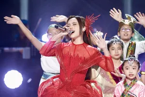 Phương Mỹ Chi xuất hiện trong danh sách những gương mặt kiến tạo và truyền cảm tại châu Á