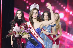 Người đẹp Venezuela đăng quang Miss Charm 2025