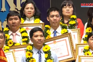 Tiếp ngọn lửa yêu nghề...