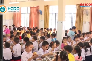 Phòng dịch Covid-19: Nếu học sinh bị sốt phải lập tức cho nghỉ học và cách ly điều trị