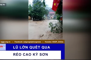 Lũ lớn quét qua rẻo cao Kỳ Sơn