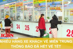 Nhiều hãng xe khách về miền Trung thông báo đã hết vé Tết