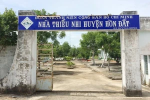 Nhà thiếu nhi thuộc Huyện đoàn Hòn Đất quản lý