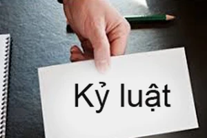 Kiến nghị xử lý kỷ luật một giám đốc thiếu dân chủ trong bổ nhiệm cán bộ