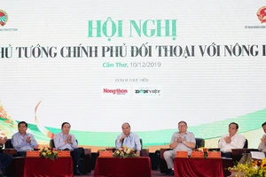 Thủ tướng Chính phủ đối thoại với nông dân tại Cần Thơ 