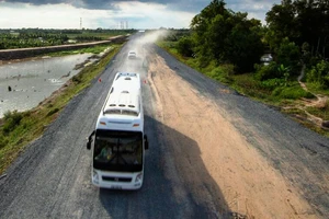 Chạy thực nghiệm thông tuyến cao tốc Trung Lương - Mỹ Thuận