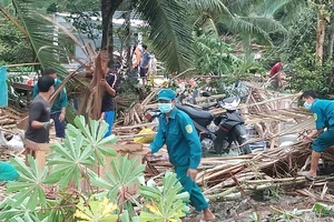 Kiên Giang: Hàng ngàn du khách kẹt lại các đảo do bão số 1