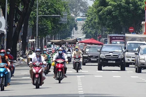 Lộ trình phương tiện đi và đến TPHCM trong cao điểm Tết Giáp Thìn 2024