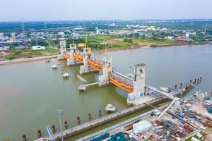 Dự án chống ngập 10.000 tỷ đồng: TPHCM kiến nghị miễn, giảm lãi vay tái cấp vốn