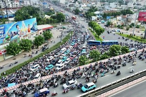 HCMC makes effort to ease traffic congestion at gateways