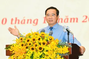Chủ tịch UBND TPHCM Nguyễn Văn Được yêu cầu chấm dứt tình trạng "đụng việc là xin ý kiến"