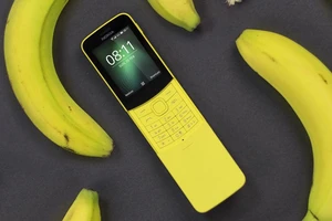 Nokia 8110 có thiết kế như "quả chuối" 