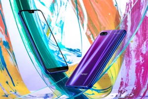 Honor 10 có thiết kế bóng bẩy