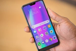 Honor 10 đang được bán rẻ hơn giá mà hãng này công bố 