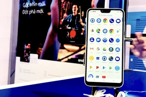 Nokia 6.1 plus với thiết kế tràn viền