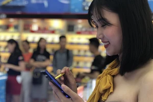 FPT Shop chính thức mở bán Note9