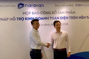 Đại diện Haravan cùnng Zalo tại lễ ký kết