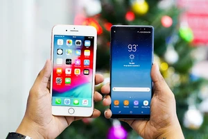 iPhone 7 Plus và Note 8 đều đáng mua