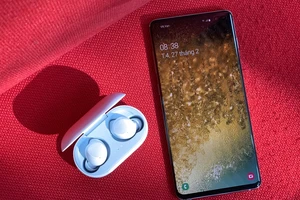 Galaxy S10/S10+ đã đến tay người dùng