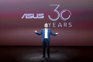 Chủ tịch ASUS Jonney Shih