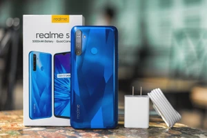 Nguyên bộ Realme 5