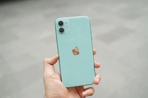 iPhone 11 hạ giá sâu, còn dưới 20 triệu sau 2 tuần mở bán