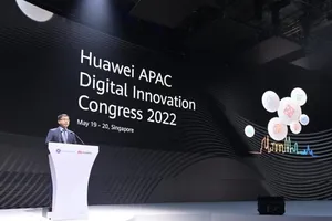 Ông Nicholas Ma, Chủ tịch Kinh doanh Doanh nghiệp châu Á - Thái Bình Dương của Huawei phát biểu tại Hội nghị