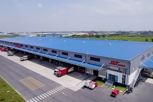 Trung tâm trung chuyển 60.000 m2 của J&T Express tại huyện Củ Chi